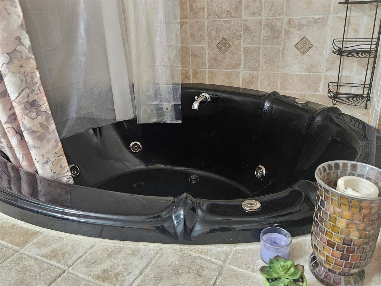 4250 NW 81st Lane, Bell, FL 32619 Photo