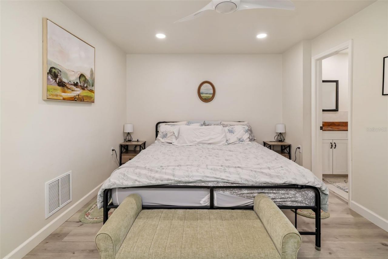 5023 Village Gardens Drive, Unit 29, Sarasota, FL 34234 Photo