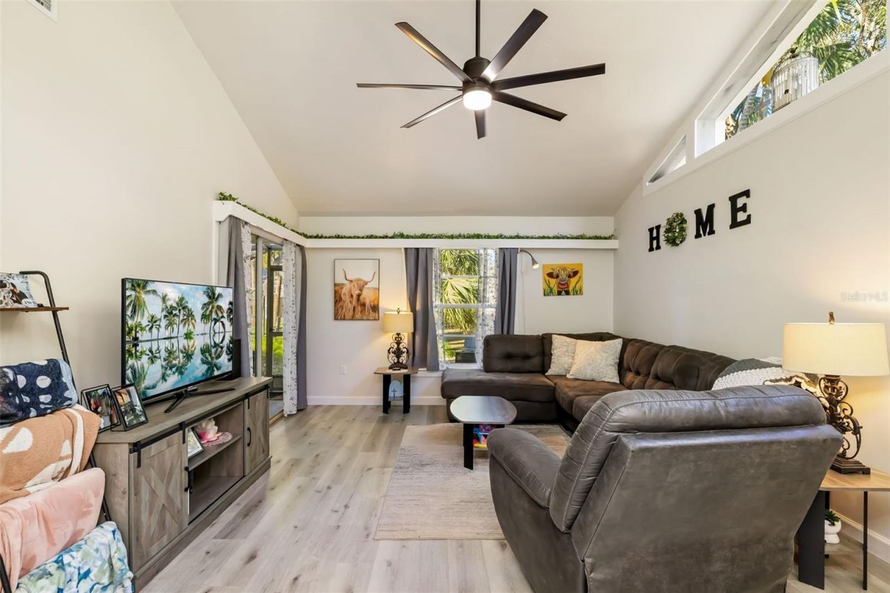 5023 Village Gardens Drive, Unit 29, Sarasota, FL 34234 Photo