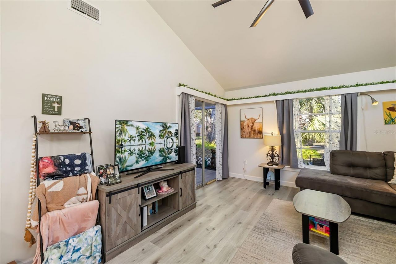 5023 Village Gardens Drive, Unit 29, Sarasota, FL 34234 Photo