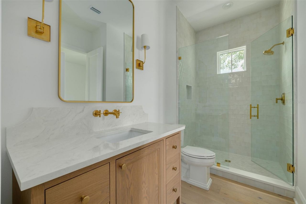 808 39th Avenue Ne, Saint Petersburg, FL 33703 Photo