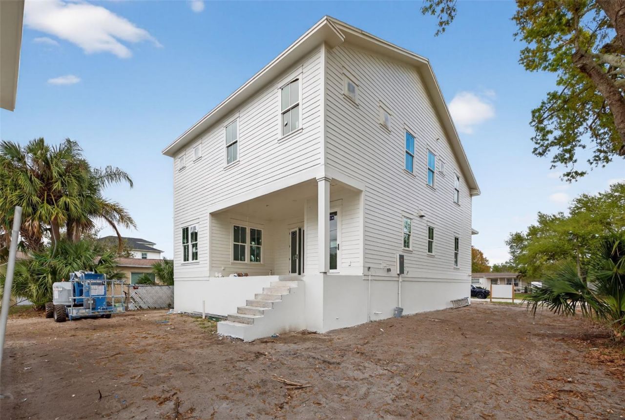 808 39th Avenue Ne, Saint Petersburg, FL 33703 Photo