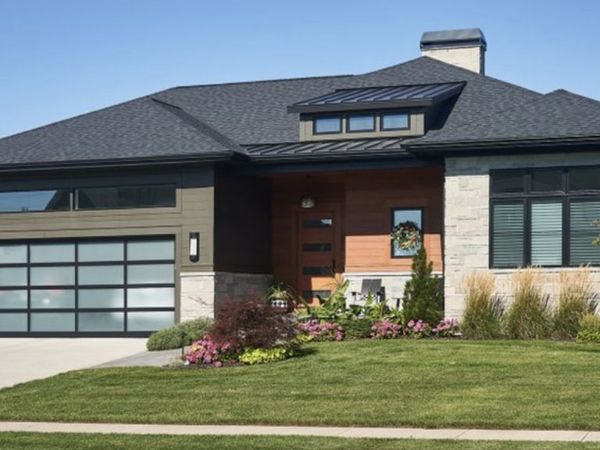 2909 Briar Drive, Spring Grove, IL 60081