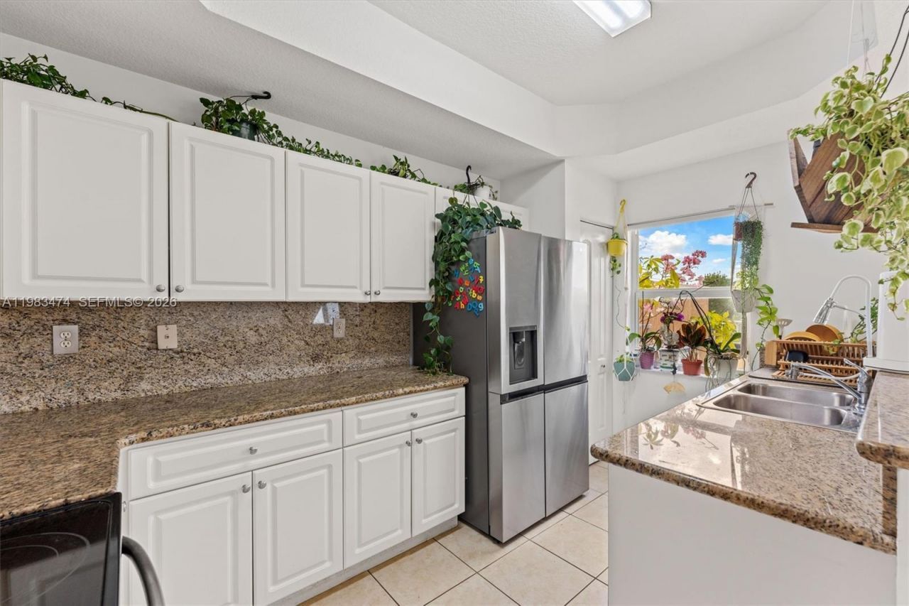 1086 SW 144th Ave, Unit 802, Pembroke Pines, FL 33027 Photo