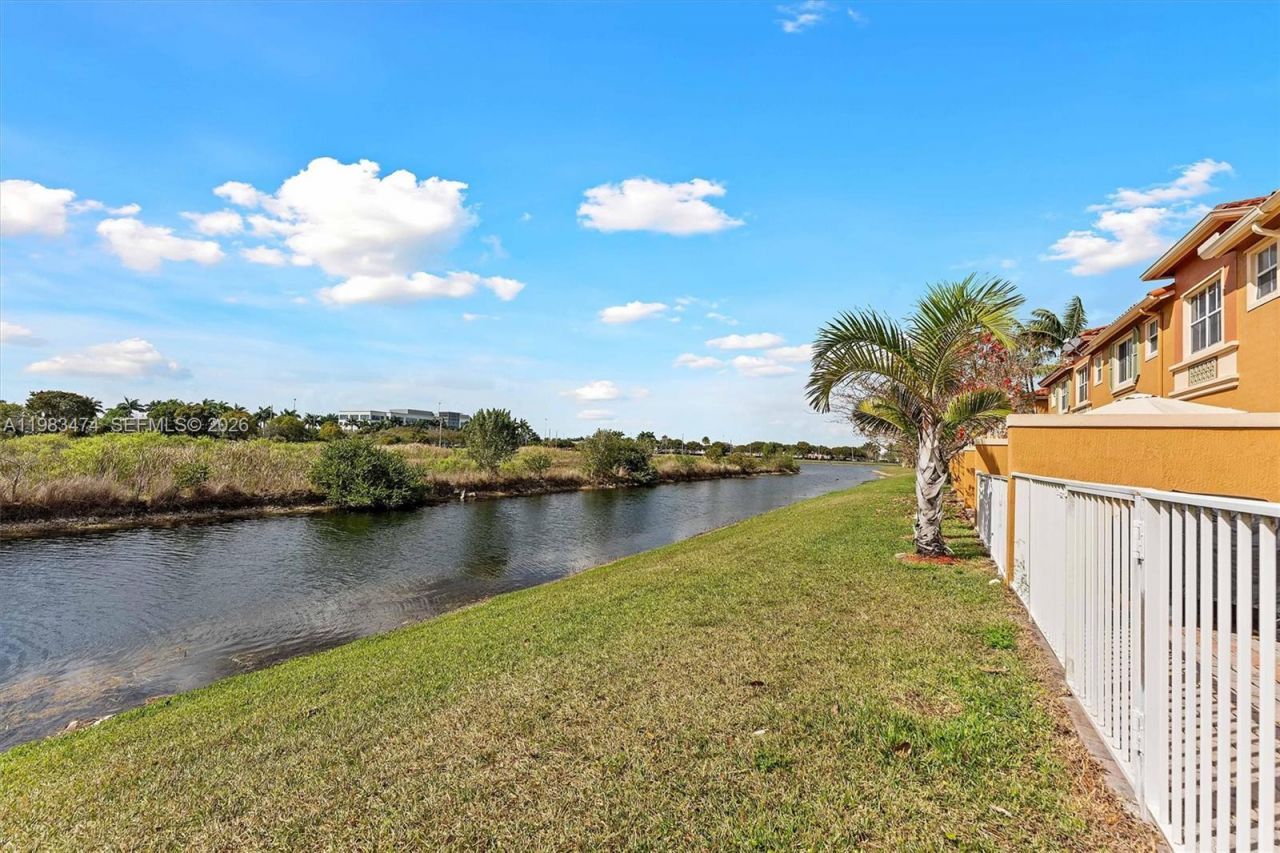 1086 SW 144th Ave, Unit 802, Pembroke Pines, FL 33027 Photo