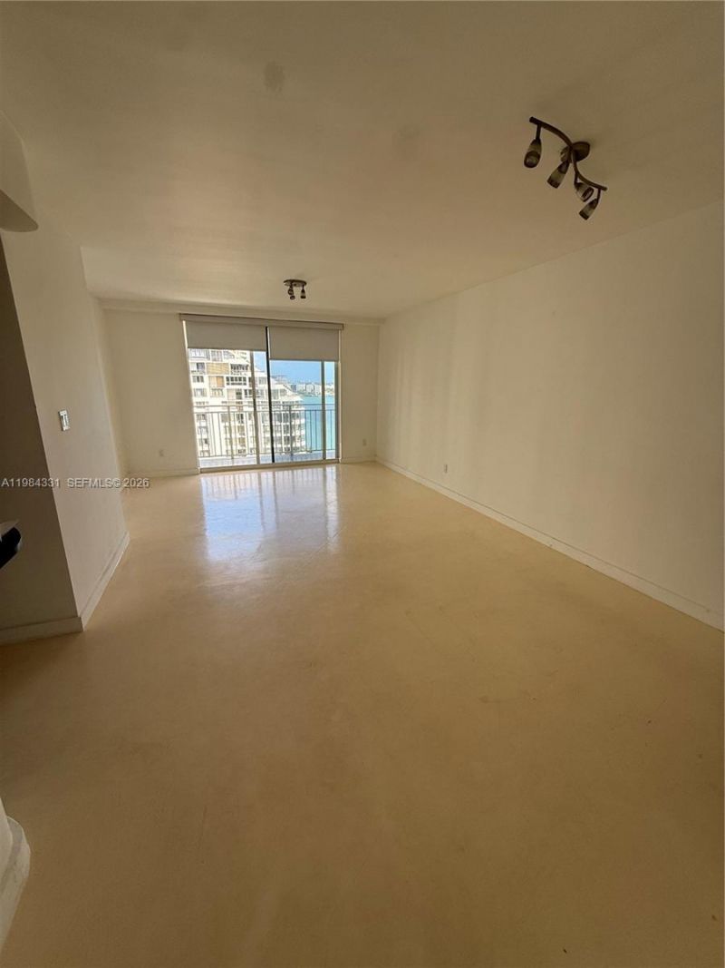 770 Claughton Island Dr, Unit 1611, Miami, FL 33131 Photo