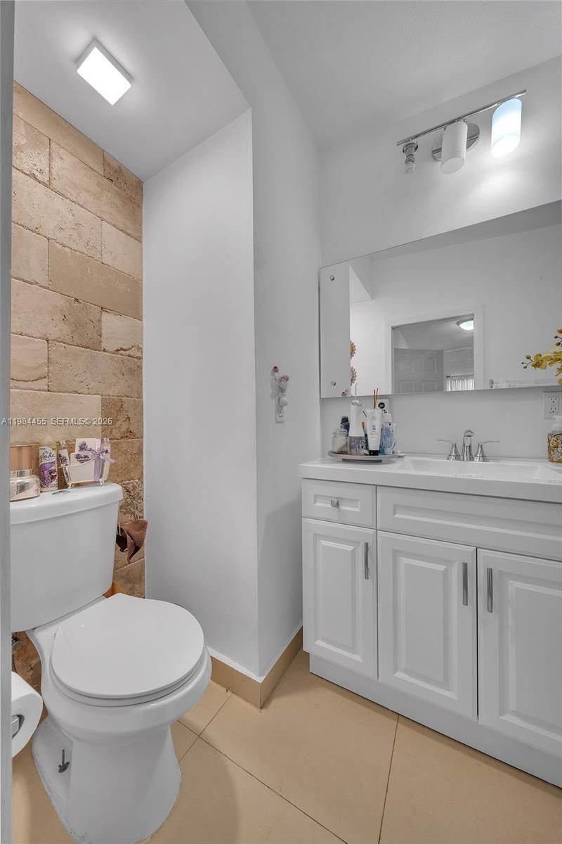 213 W 20th St , Hialeah, FL 33010 Photo