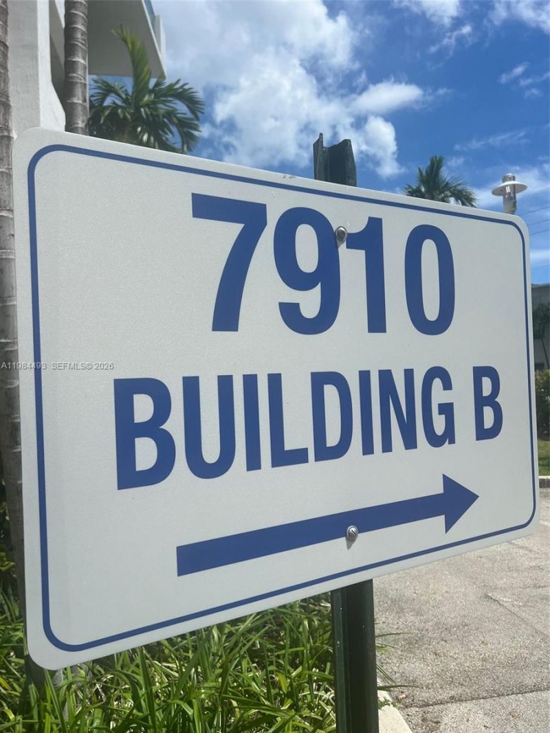 7910 Harbor Island Dr , Unit 1202, North Bay Village, FL 33141 Photo