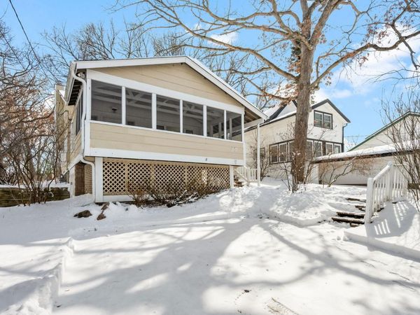 80 Oak Street, Mahtomedi, MN 55115