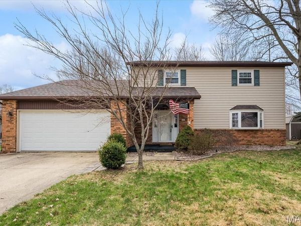 504 Crestwood Drive , Swansea, IL 62226