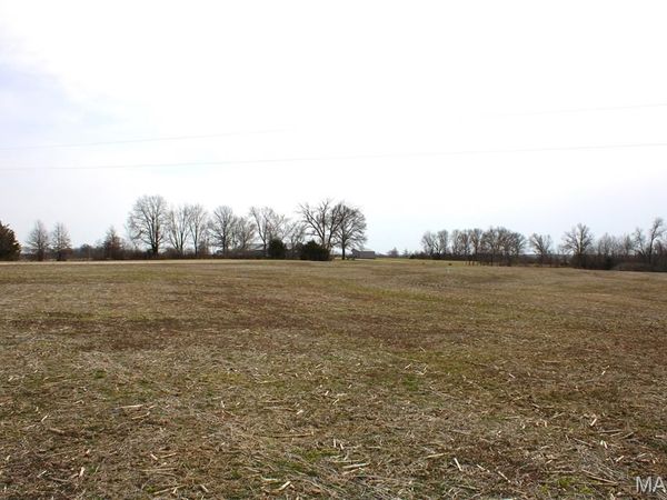 5 Monroe Road 875 , Paris, MO 65275