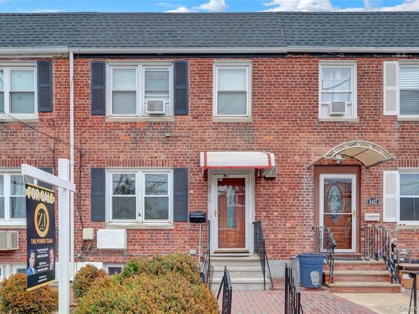 8415 259th Street , Floral Park, NY 11001