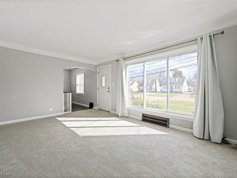 1206 Lander Road, Mayfield Heights, OH 44124 Photo 7