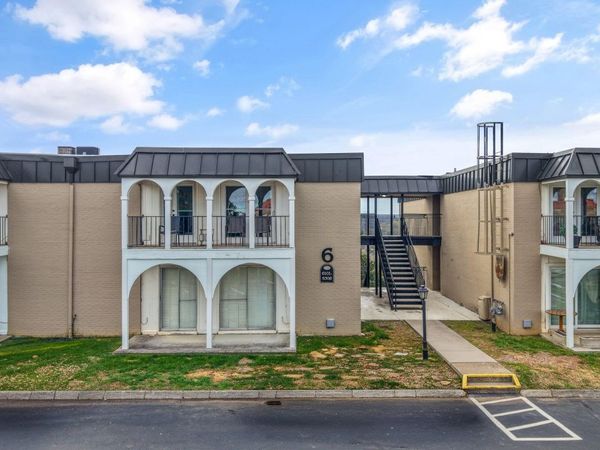 5709 Lyons View Pike, Knoxville, TN 37919