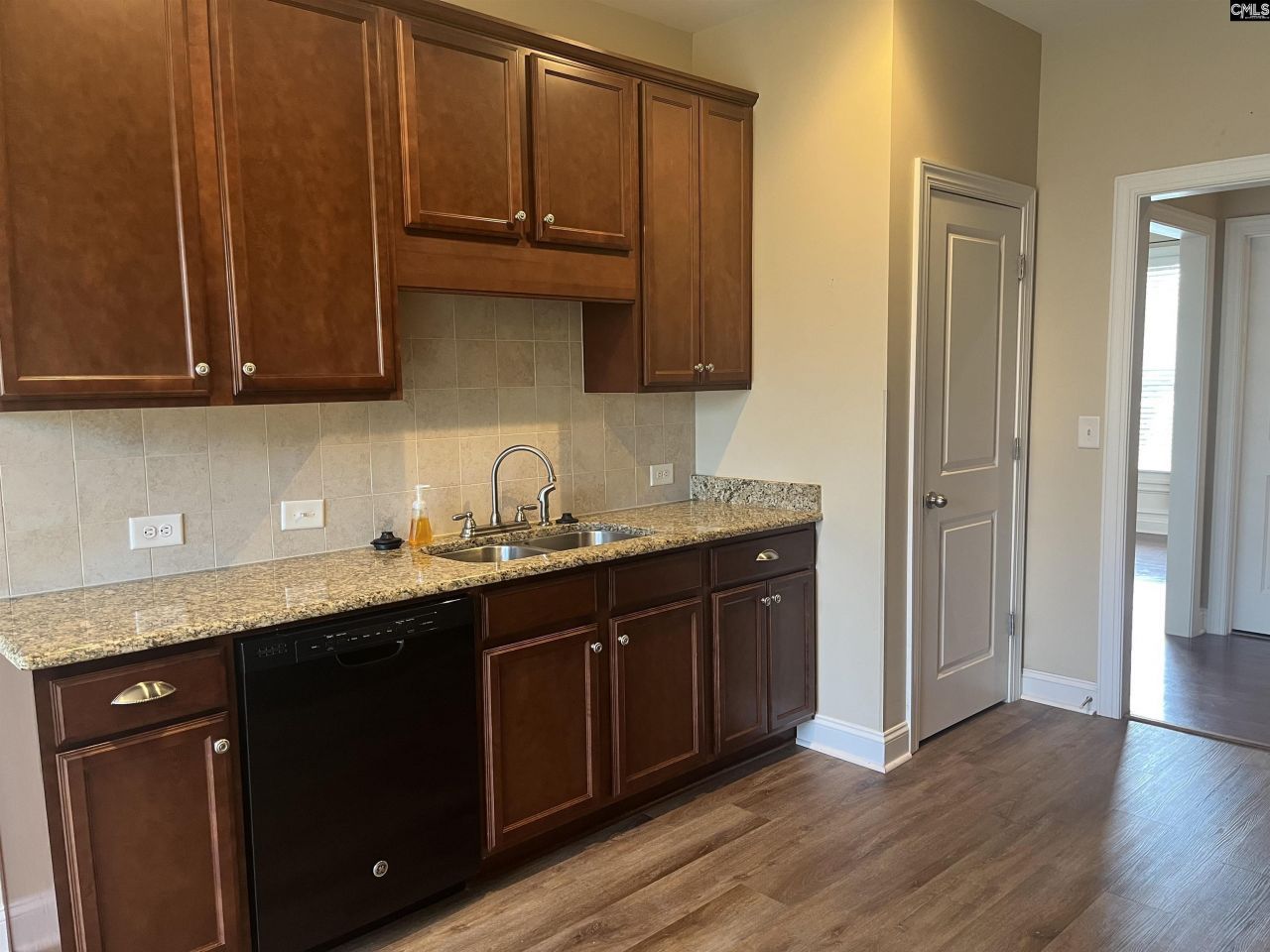 526 Bronze Drive Photo 11