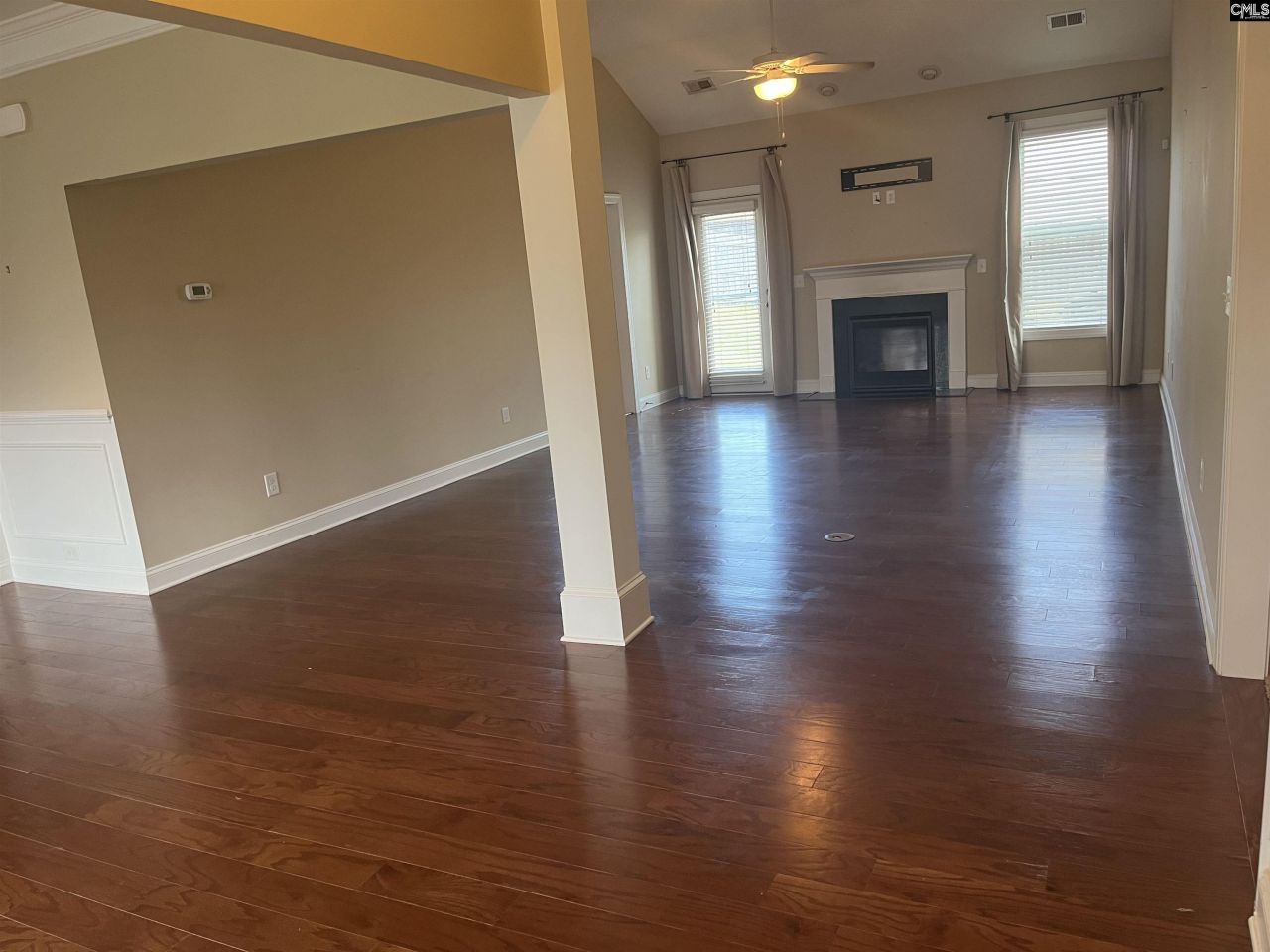 526 Bronze Drive Photo 5