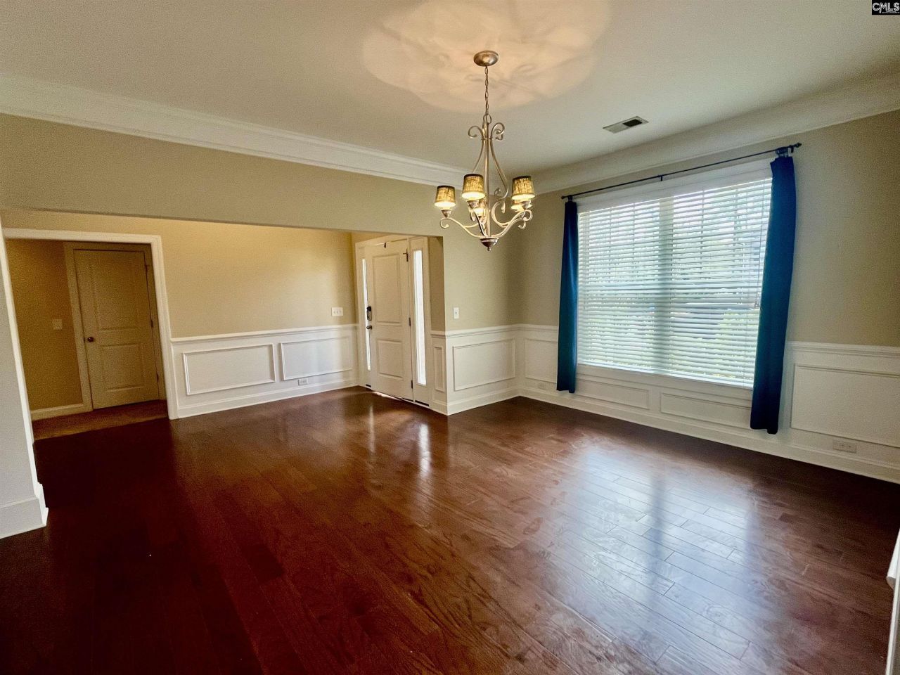 526 Bronze Drive Photo 7