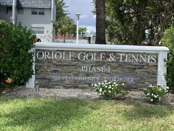 7887 Golf Cir Drive, Unit 212, Margate, FL 33063