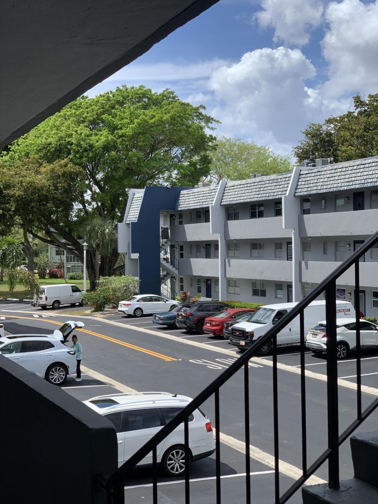 7887 Golf Cir Drive, Unit 212, Margate, FL 33063 Photo