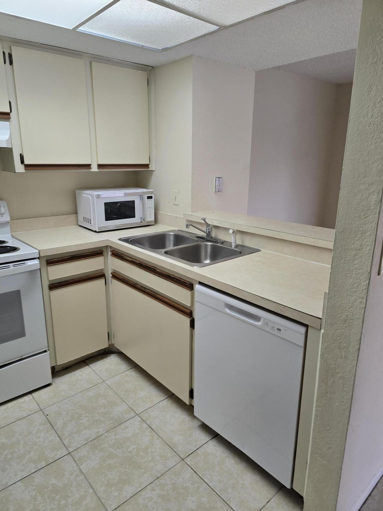 1520 SE Royal Green Circle, Unit K-203, Port Saint Lucie, FL 34952 Photo