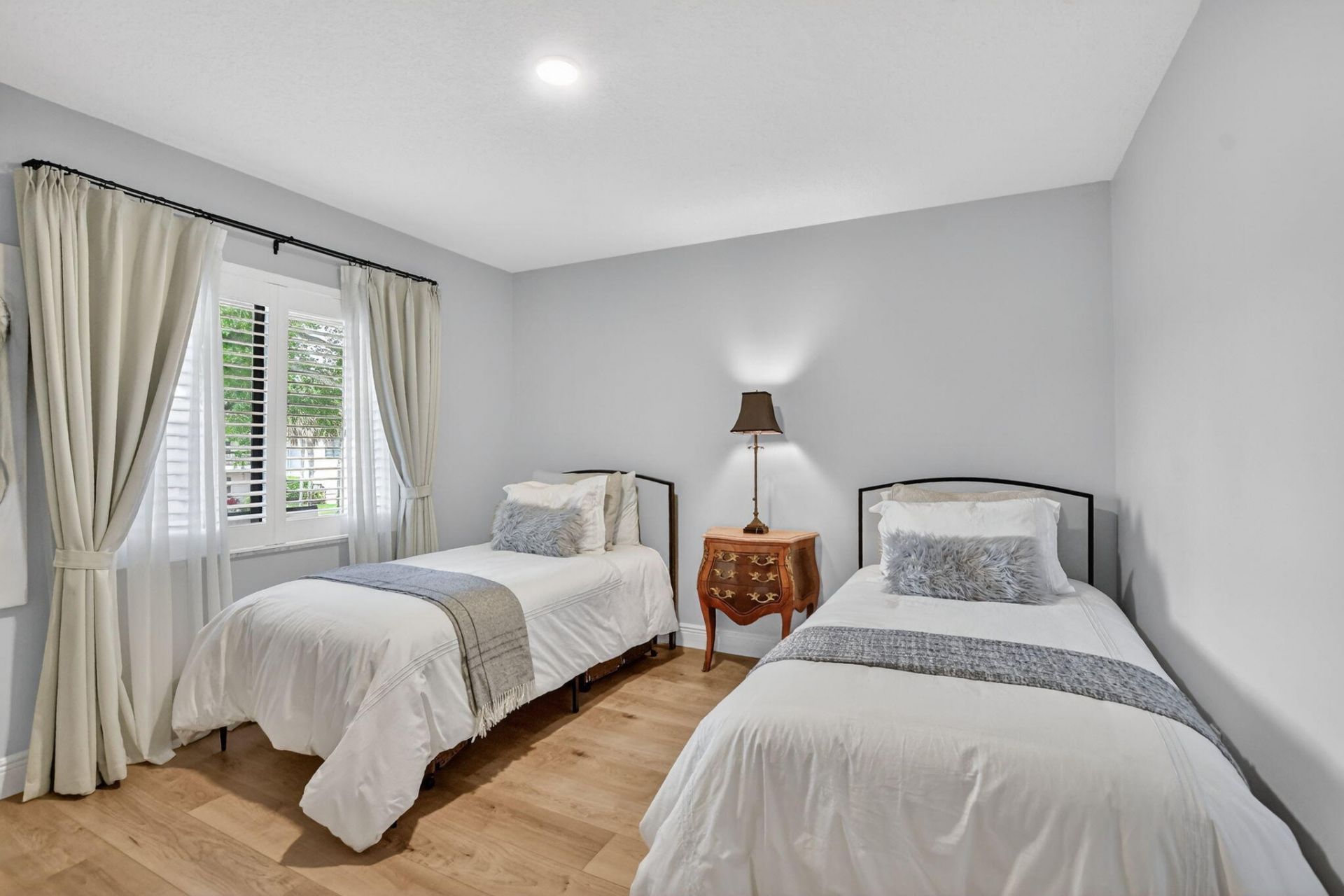 21650 Juego Circle, Unit 24j, Boca Raton, FL 33433 Photo