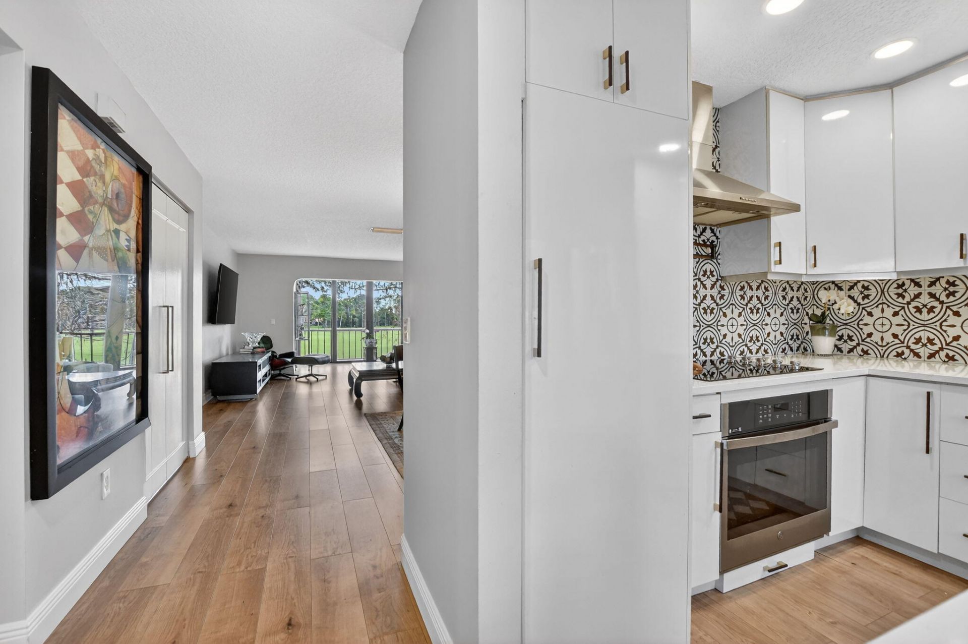 21650 Juego Circle, Unit 24j, Boca Raton, FL 33433 Photo