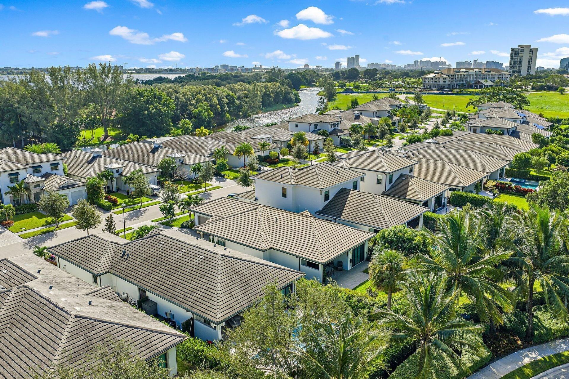 2908 Gin Berry Way, West Palm Beach, FL 33401 Photo