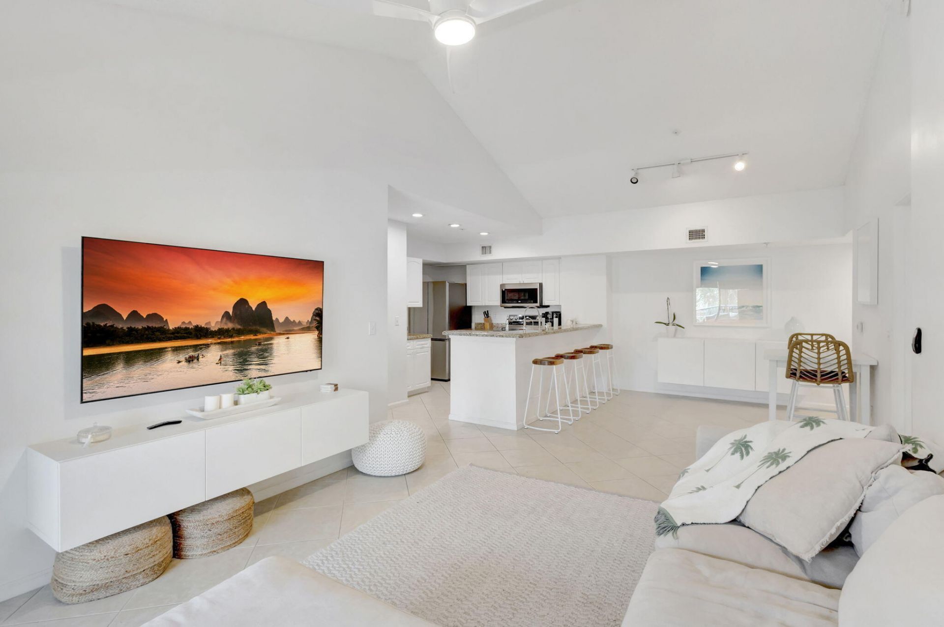 284 Village Boulevard, Unit 9307, Tequesta, FL 33469 Photo