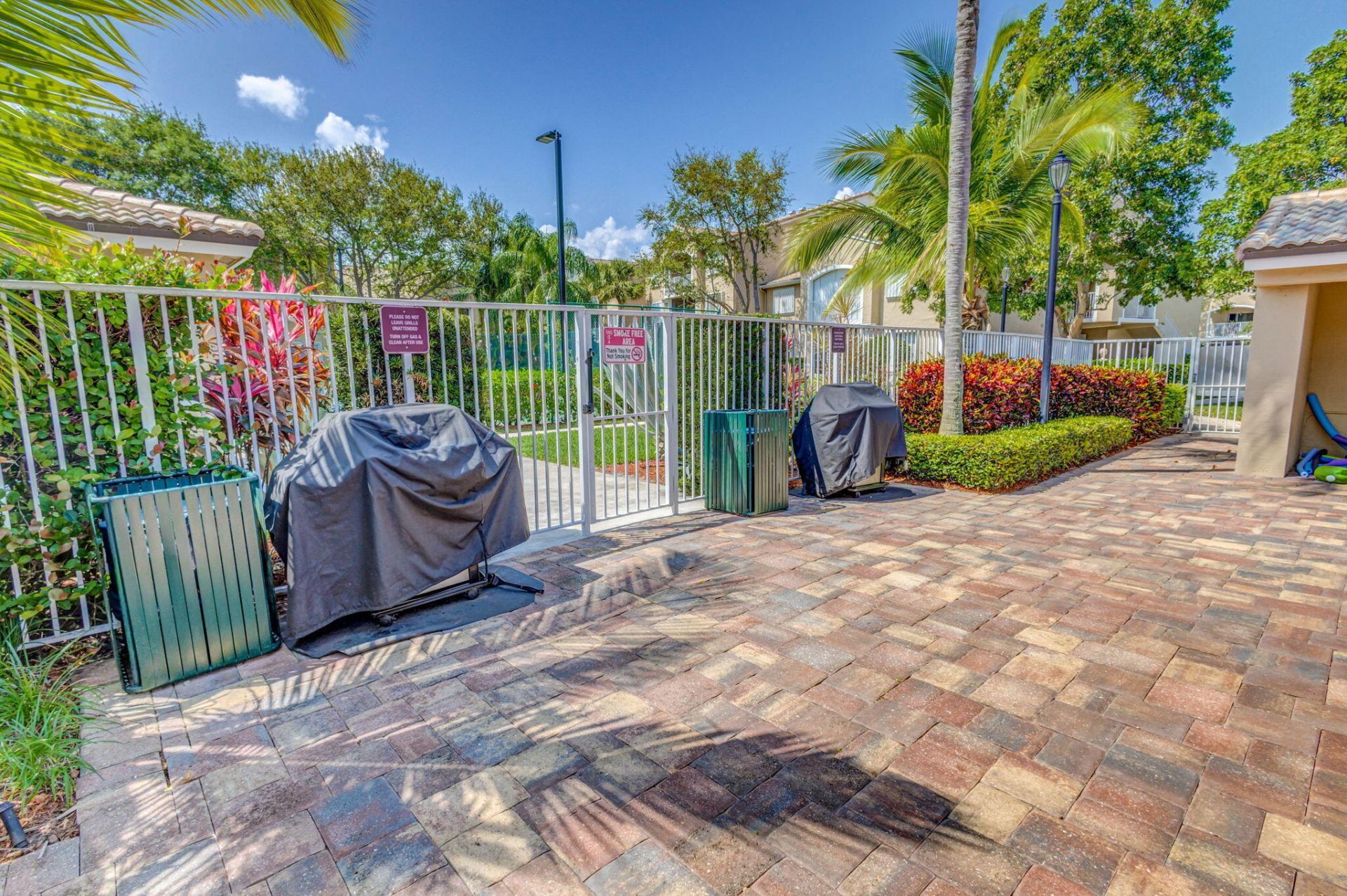 284 Village Boulevard, Unit 9307, Tequesta, FL 33469 Photo