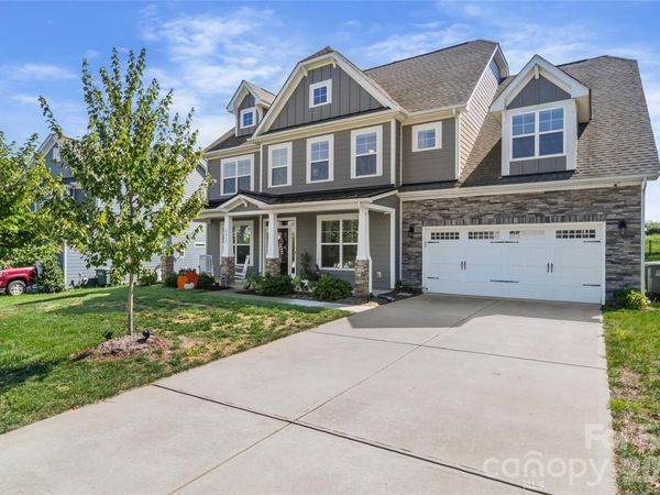 2843 Shumard Drive, Gastonia, NC 28054