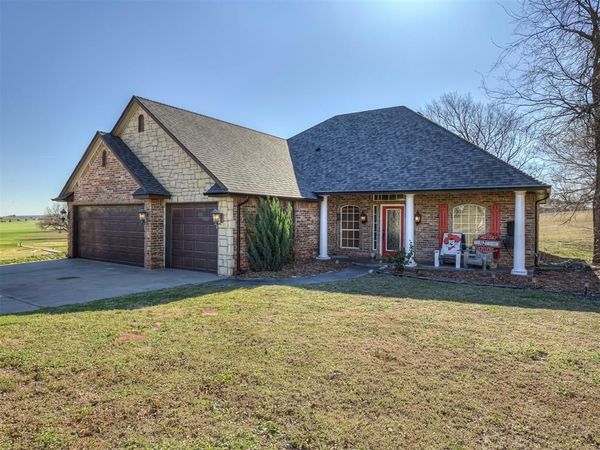 1908 Hackney Court, Blanchard, OK 73010