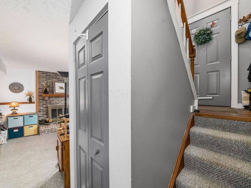 3870 Cypress Creek Drive, Columbus, OH 43228 Photo 24