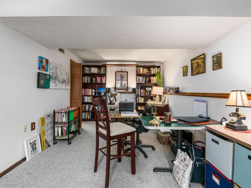 3870 Cypress Creek Drive, Columbus, OH 43228 Photo 29