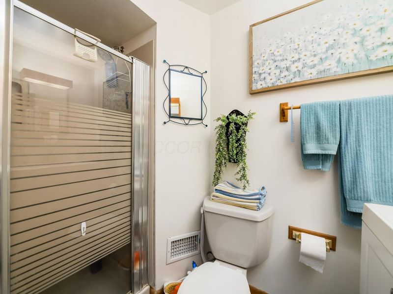 3870 Cypress Creek Drive, Columbus, OH 43228 Photo 32