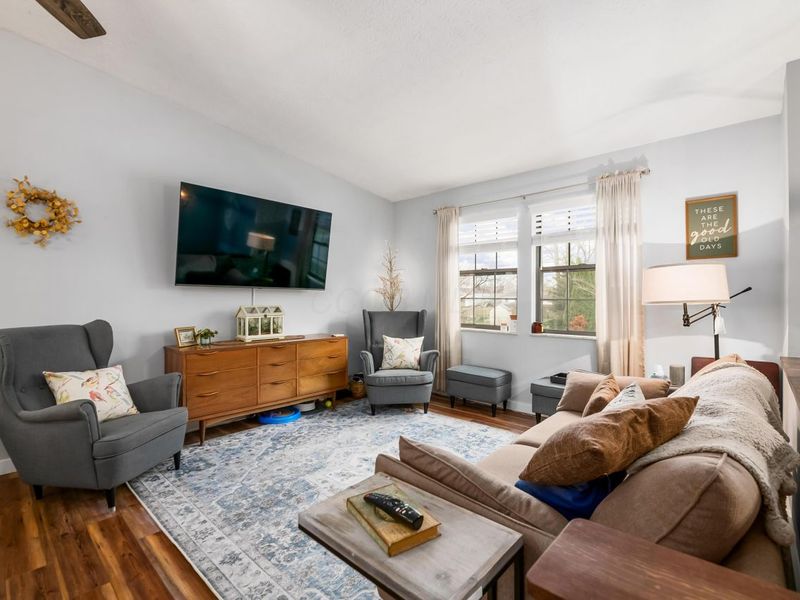 3870 Cypress Creek Drive, Columbus, OH 43228 Photo 5