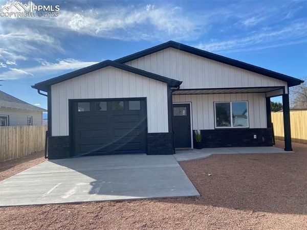 103 Illinois Street, Penrose, CO 81240