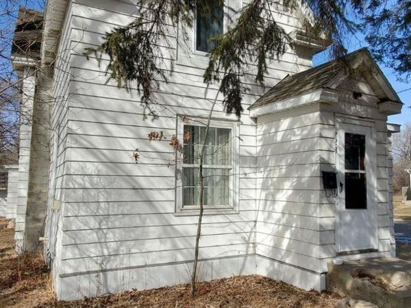 723 Irvine Avenue NW, Bemidji, MN 56601