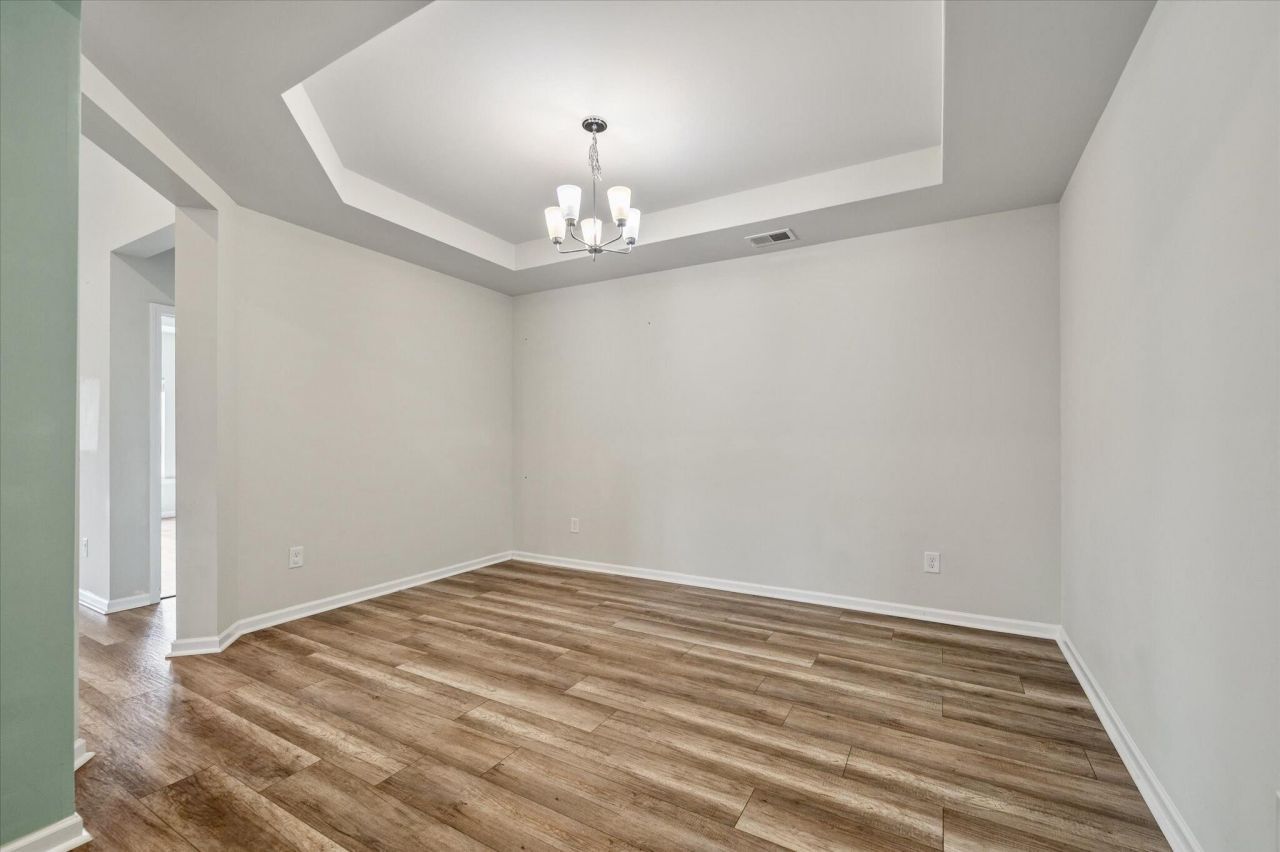 974 Arrowwood Way Photo 15