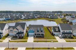 974 Arrowwood Way photo 4