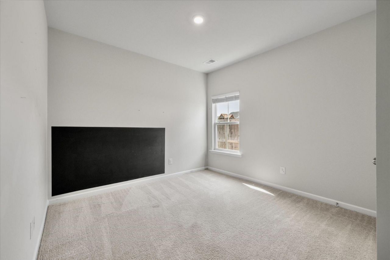 974 Arrowwood Way Photo 27