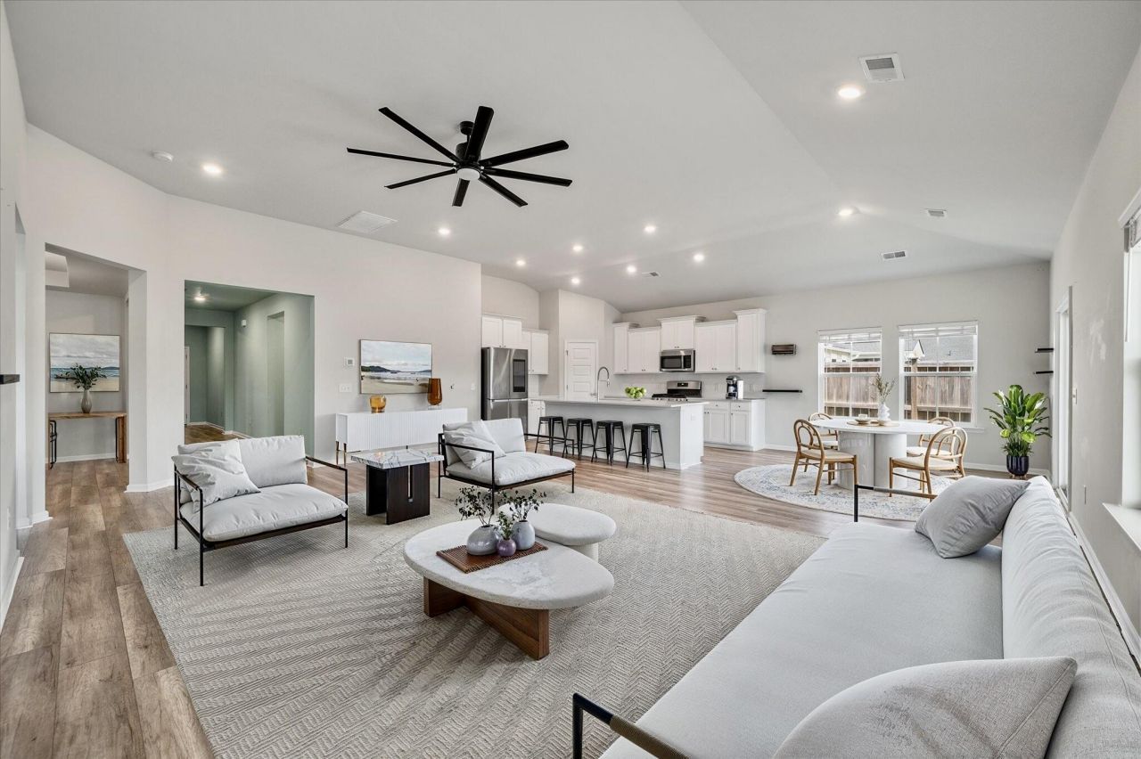 974 Arrowwood Way Photo 6