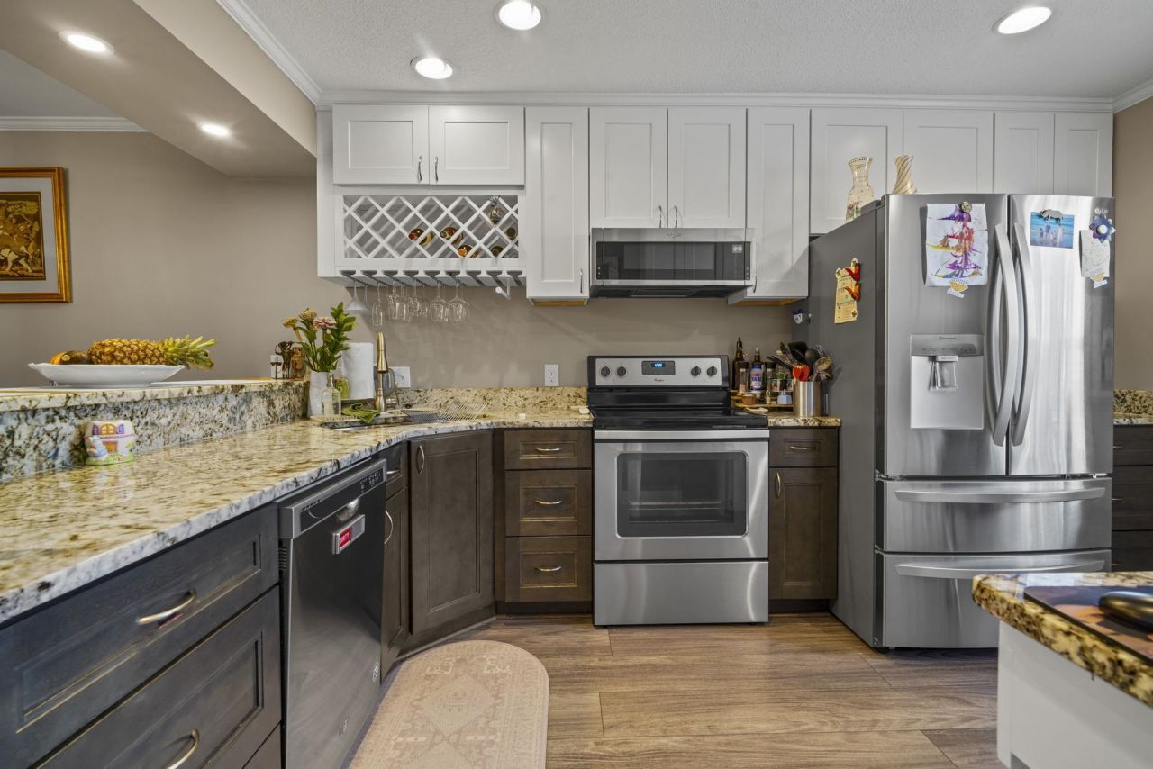 4840 Moss Creek Loop Photo 4