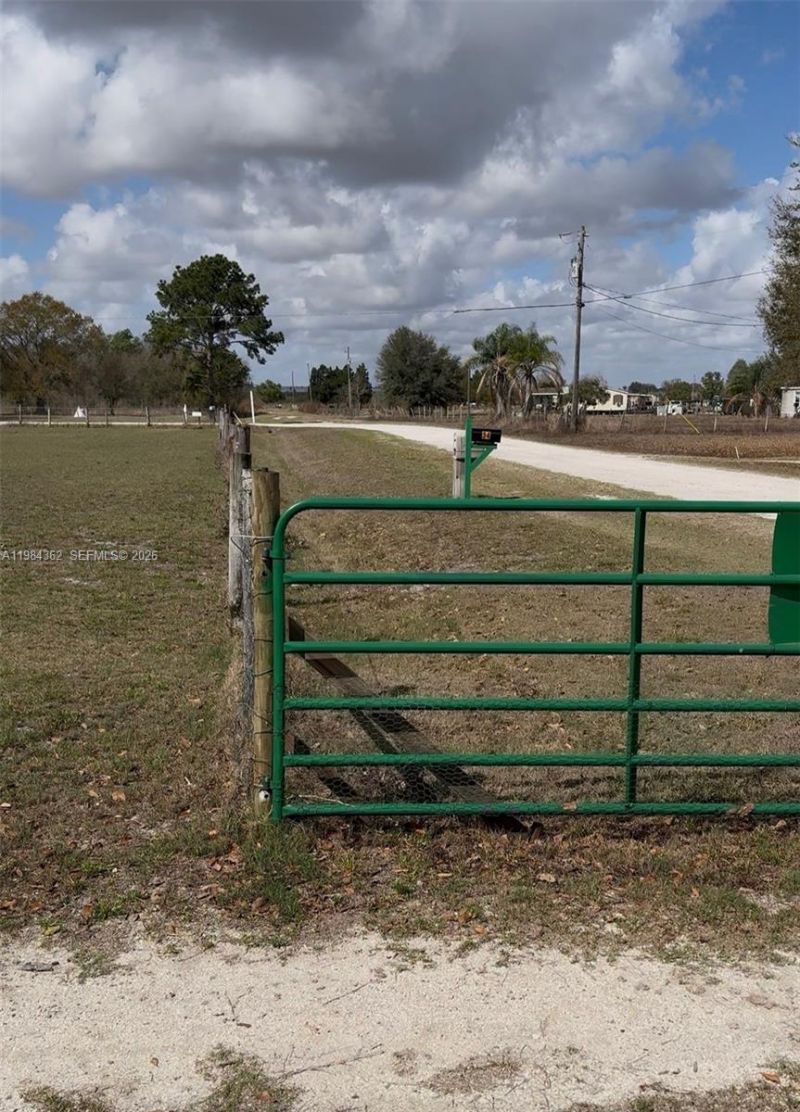 34 Ridge Rd, Frostproof, FL 33843 Photo