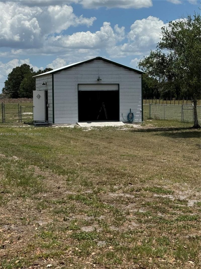 34 Ridge Rd, Frostproof, FL 33843 Photo