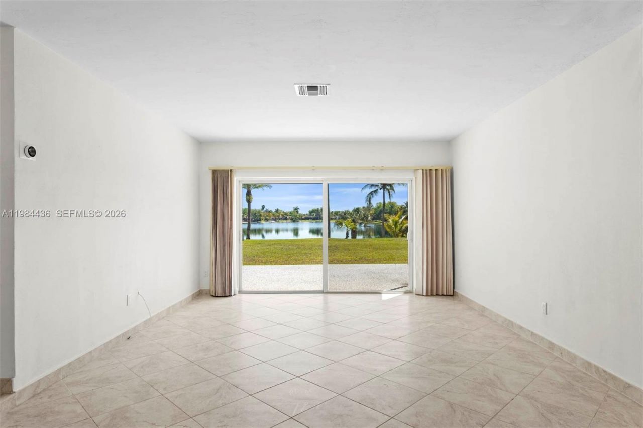 11807 SW 112th Ave, Miami, FL 33176 Photo
