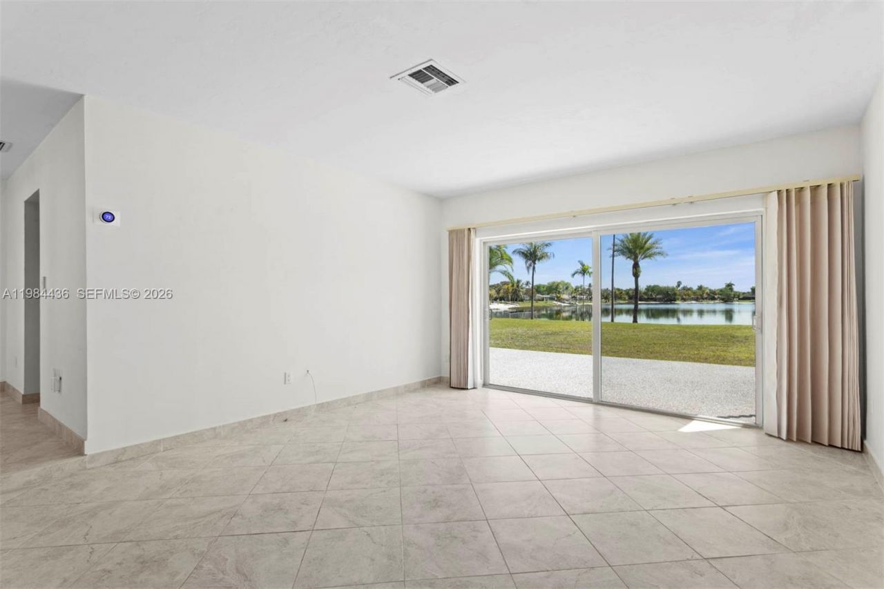 11807 SW 112th Ave, Miami, FL 33176 Photo