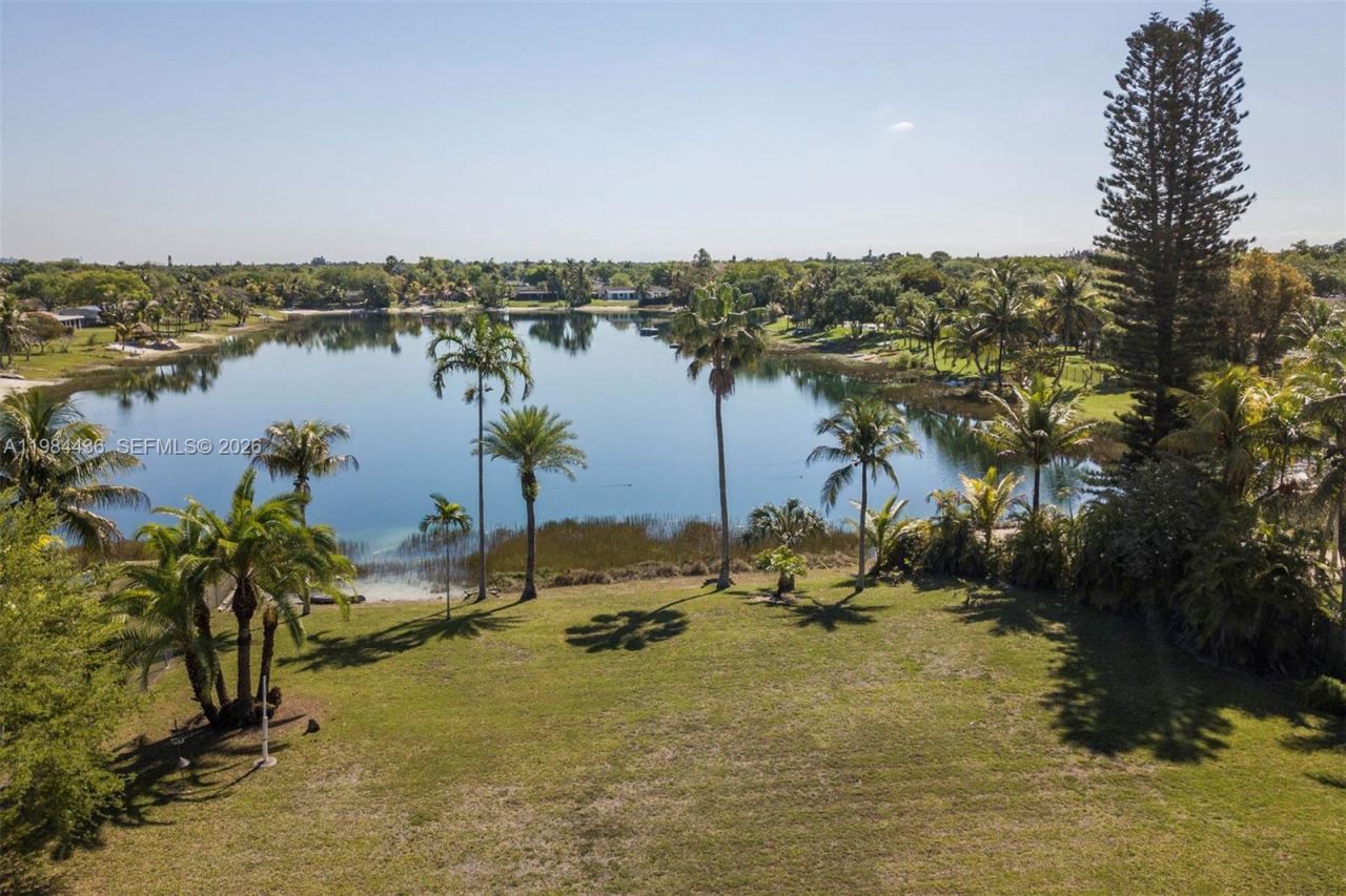 11807 SW 112th Ave , Miami, FL 33176 Photo