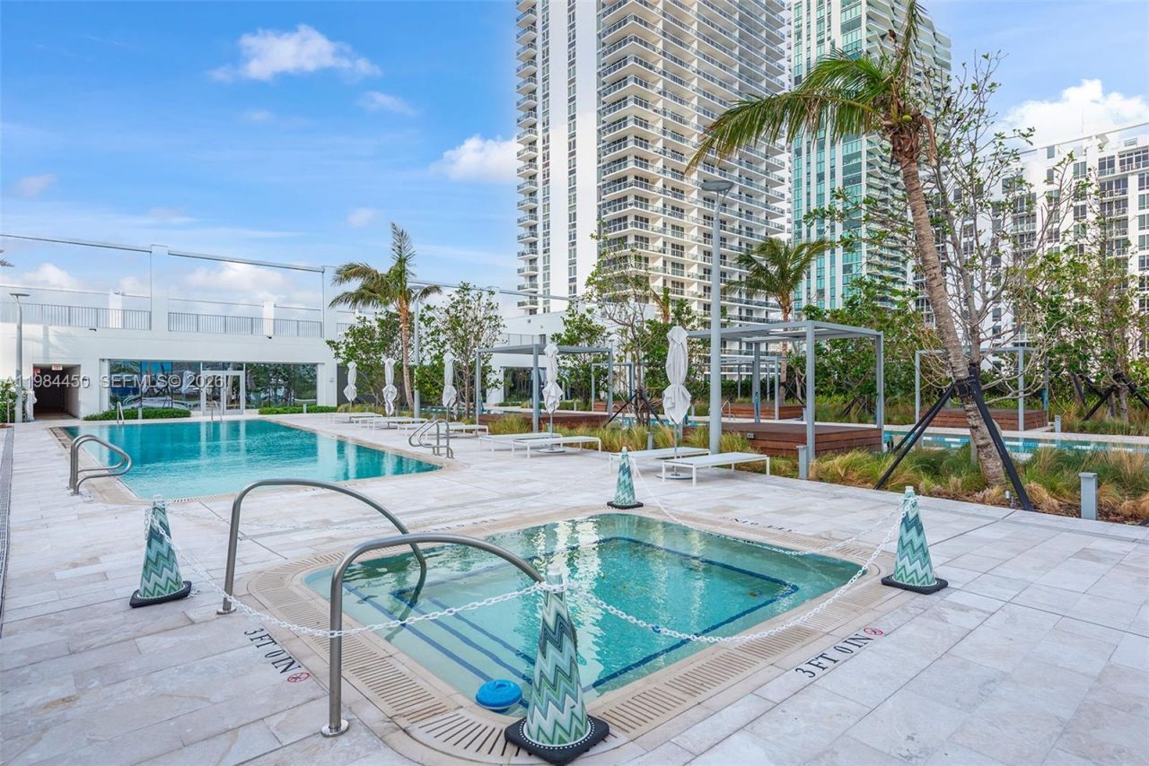 700 NE 26th Ter , Unit 3401, Miami, FL 33137 Photo