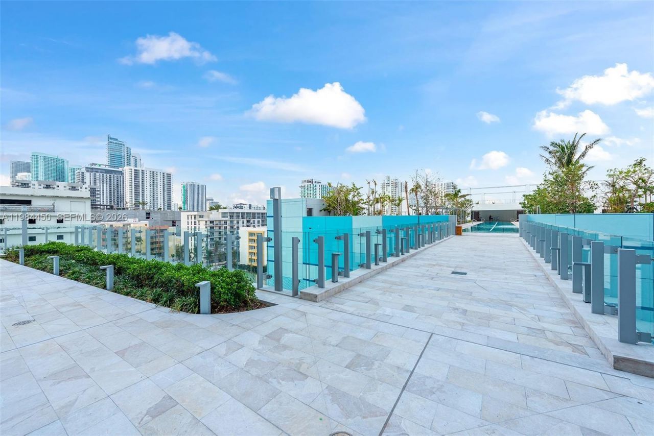 700 NE 26th Ter , Unit 3401, Miami, FL 33137 Photo