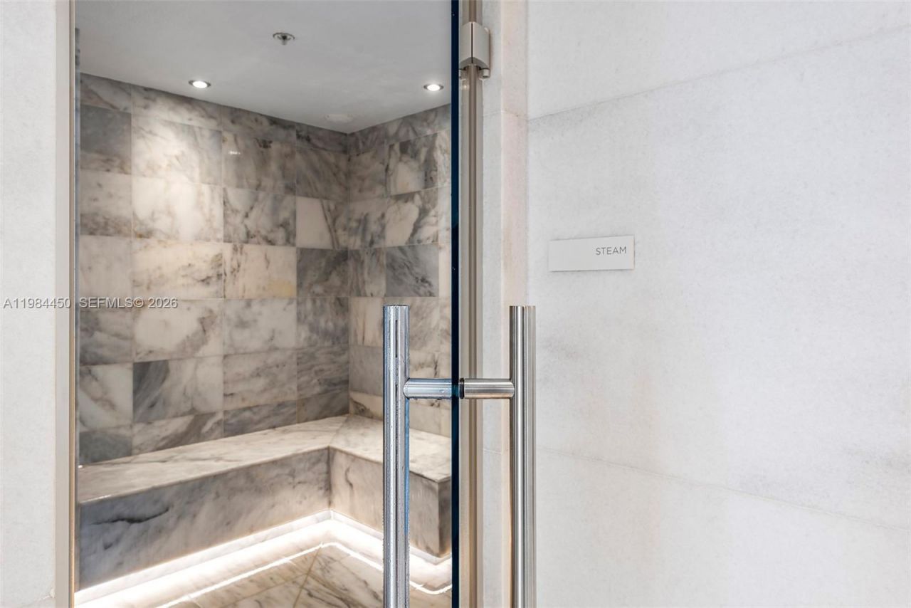 700 NE 26th Ter , Unit 3401, Miami, FL 33137 Photo